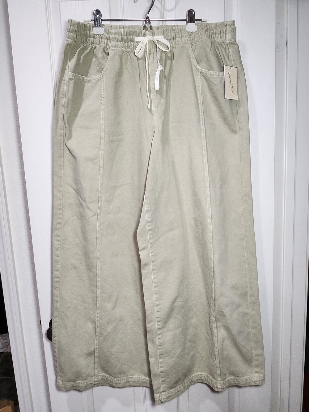 Universal Thread High-Rise Wide-Leg Cargo Pull-On Pants Khaki Green XL NWT - Picture 2 of 15